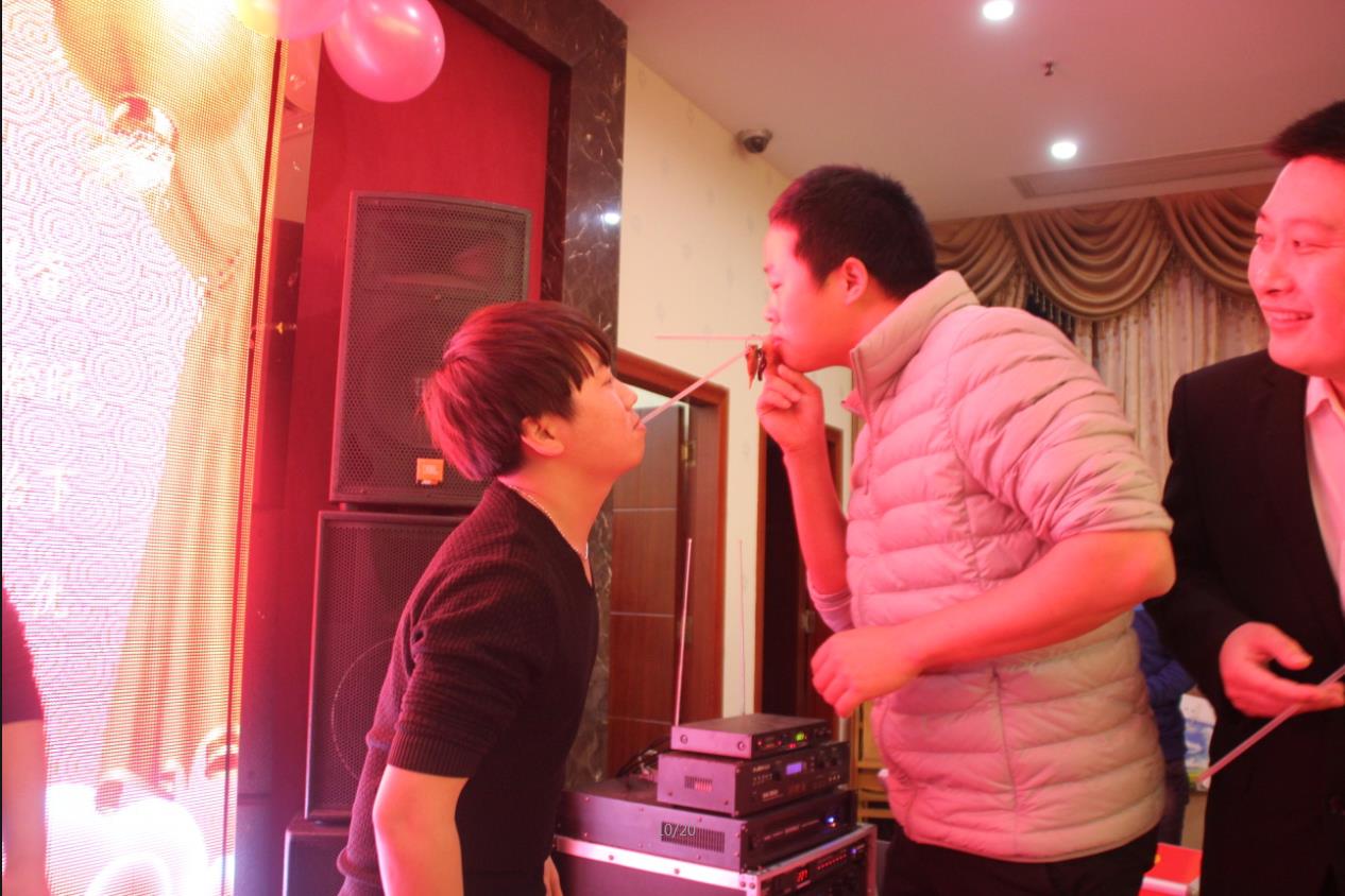 2018領(lǐng)航集團(tuán)之夜——公司年會(huì)報(bào)道 2018領(lǐng)航集團(tuán)之夜——公司年會(huì)報(bào)道