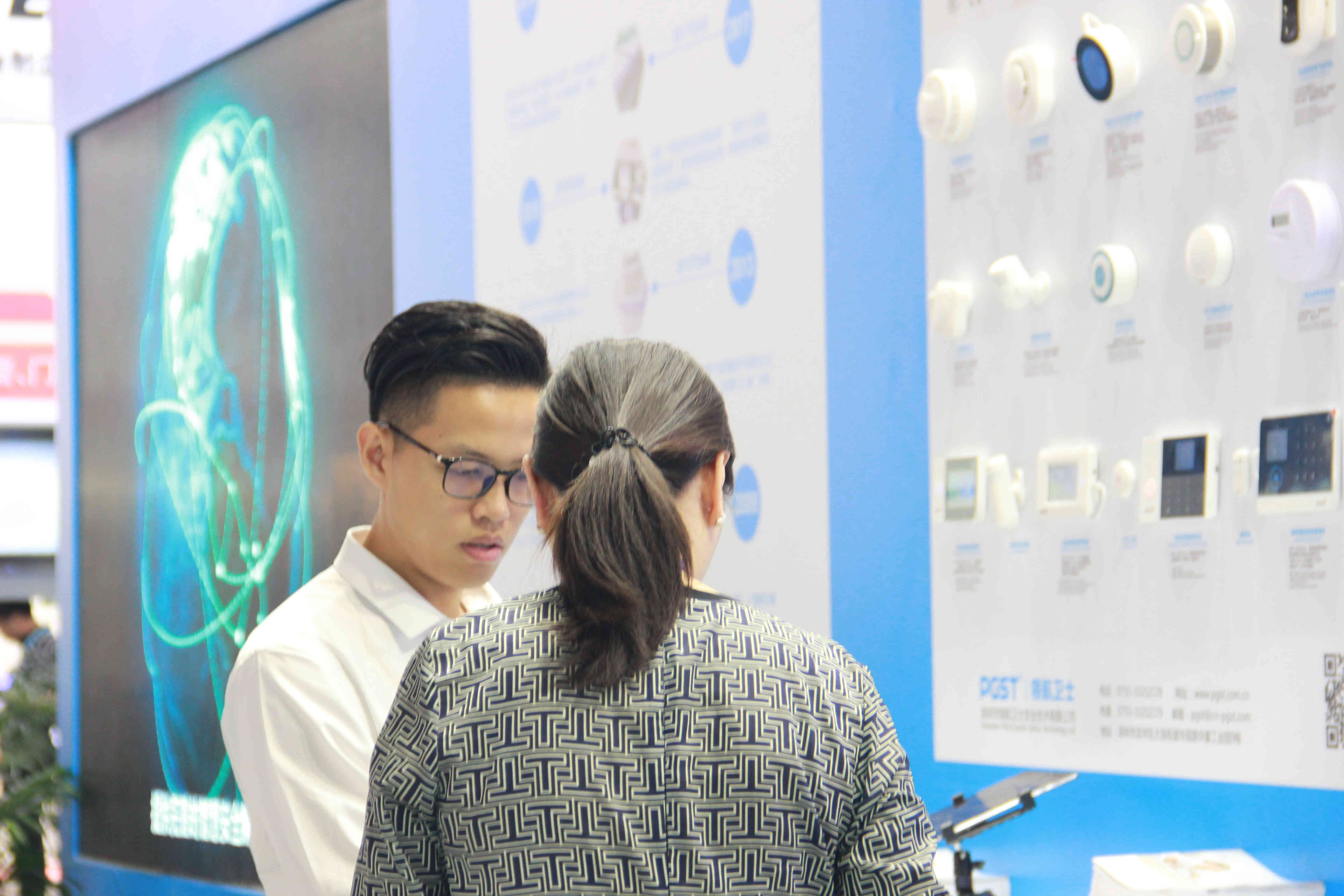 領(lǐng)航集團(tuán)震撼來(lái)襲，深圳智能家居展會(huì)獨(dú)領(lǐng)風(fēng)騷(圖4)